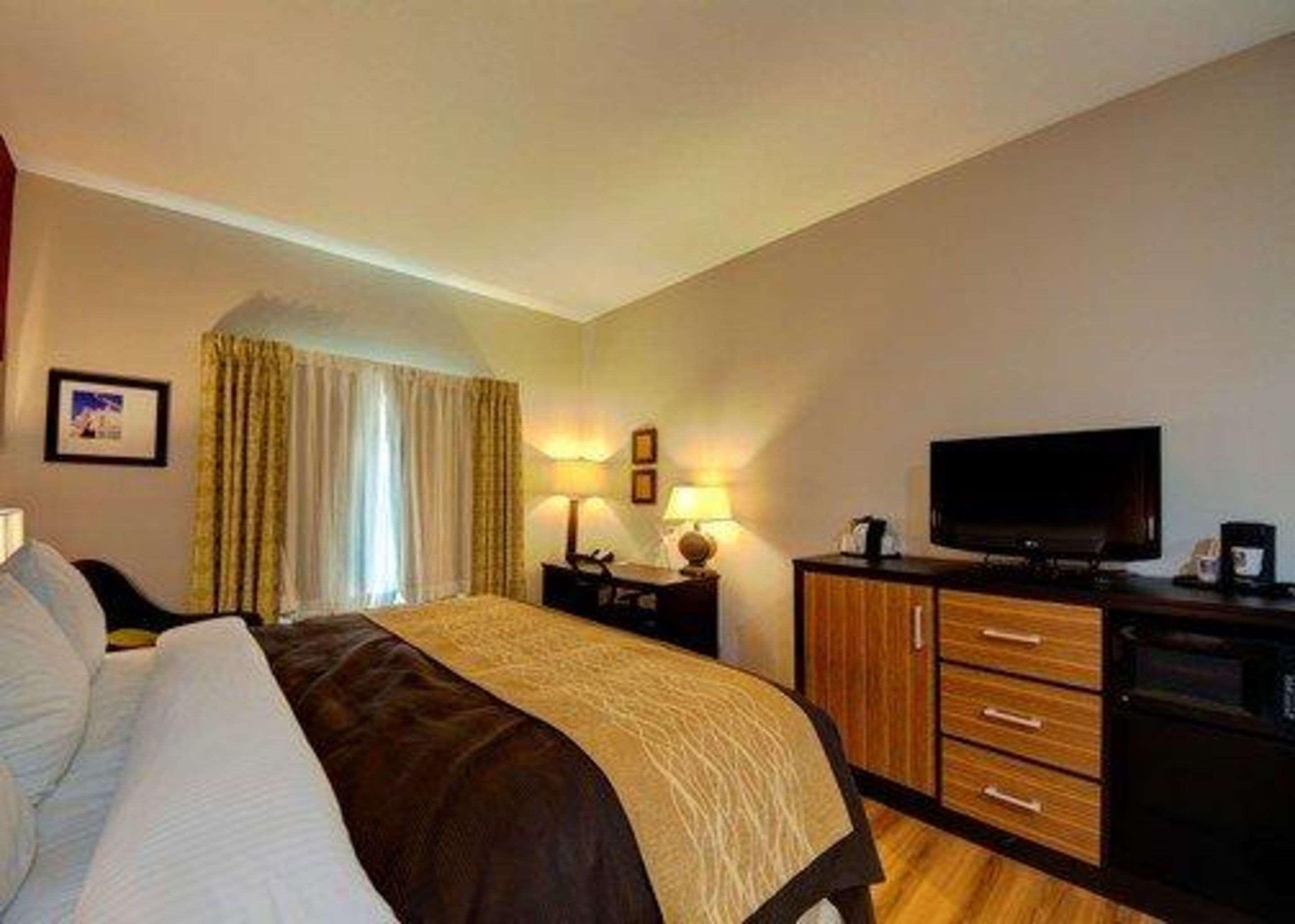 Comfort Inn & Suites Tulsa I-44 West - Rt 66 Oakhurst Eksteriør billede