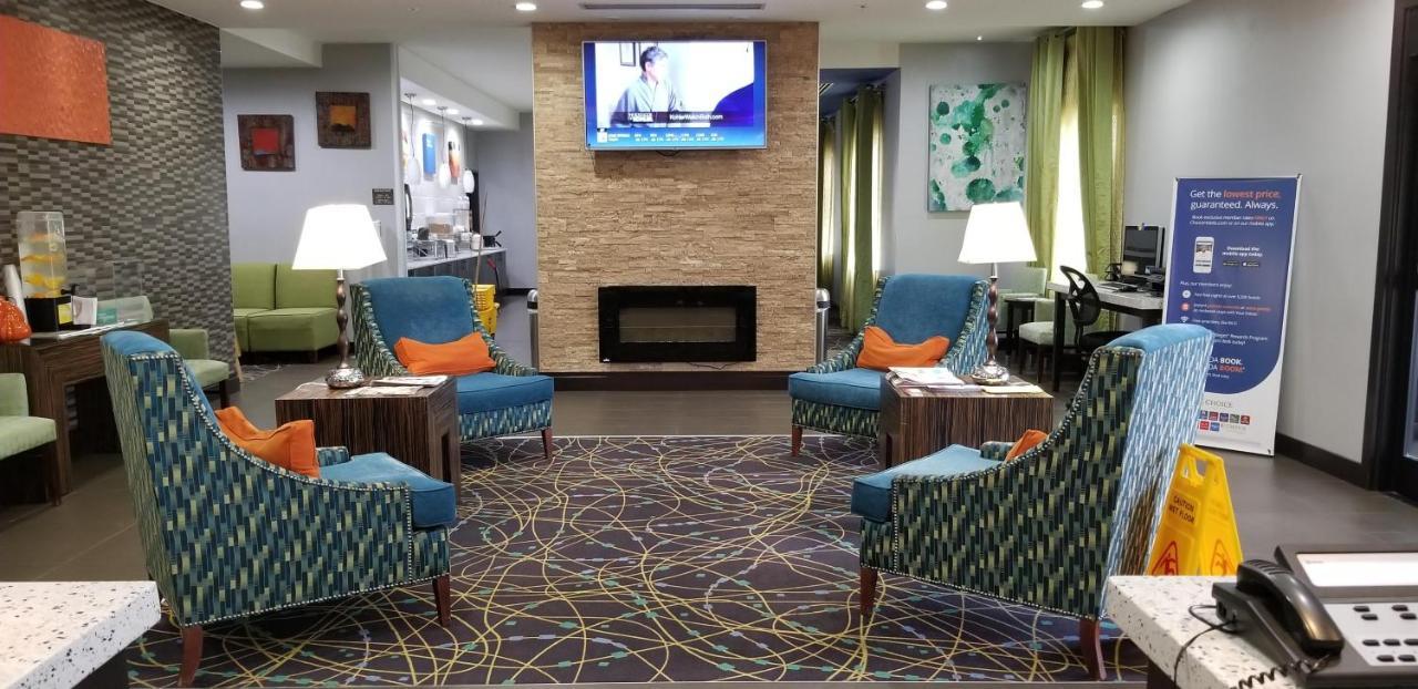 Comfort Inn & Suites Tulsa I-44 West - Rt 66 Oakhurst Eksteriør billede