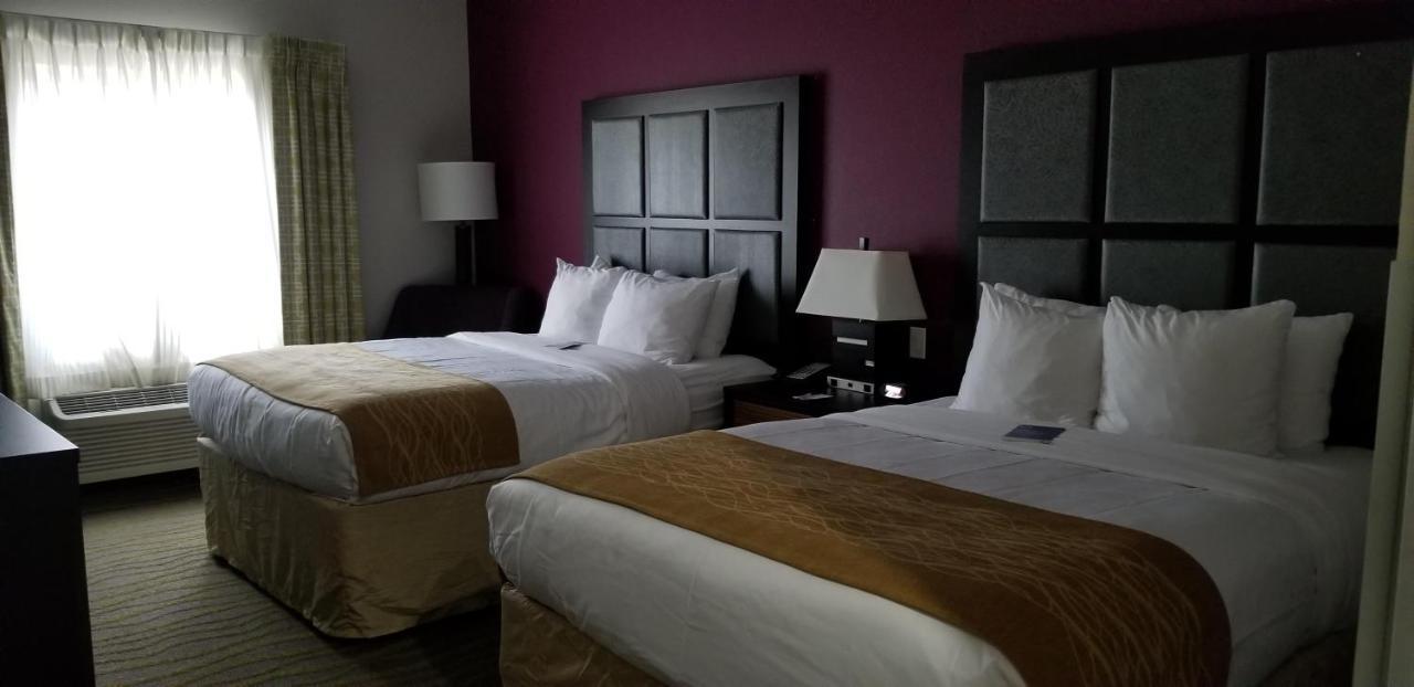 Comfort Inn & Suites Tulsa I-44 West - Rt 66 Oakhurst Eksteriør billede
