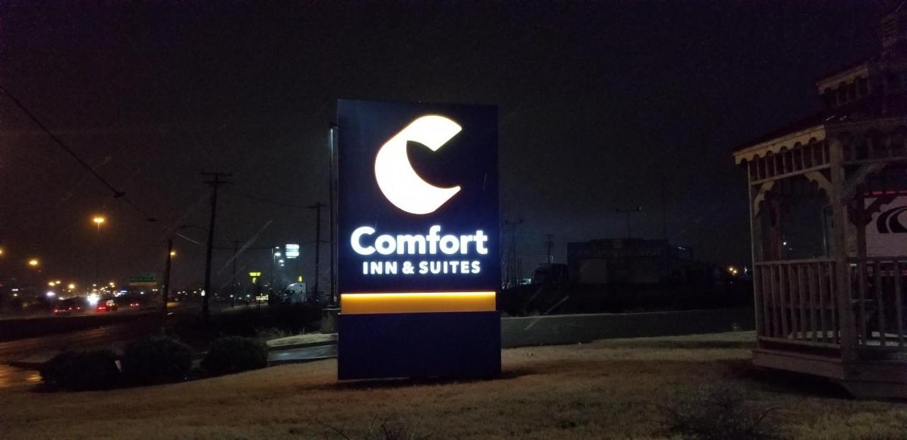 Comfort Inn & Suites Tulsa I-44 West - Rt 66 Oakhurst Eksteriør billede